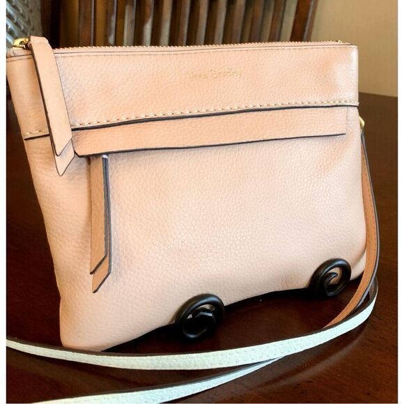 VERA BRADLEY - 🎉HP🎉 Pebbled Leather RFID Convertible Crossbody/Clutch/Pink Blush - Picture 3 of 16